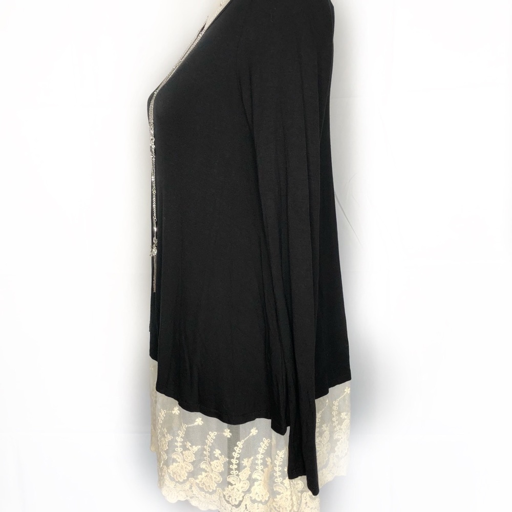 NWOT Black Tunic with lace trim - Picture 4 of 5